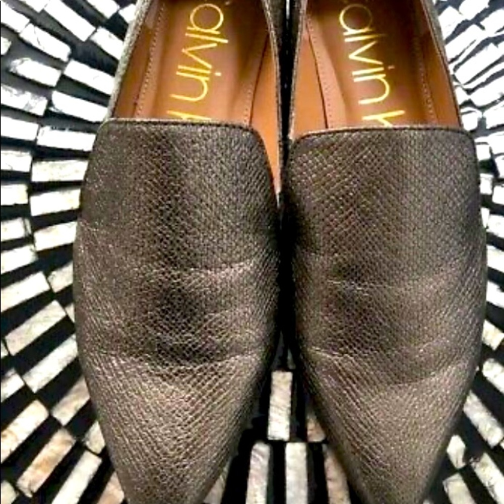Calvin Klein Gold Lizard Pointed Flats
